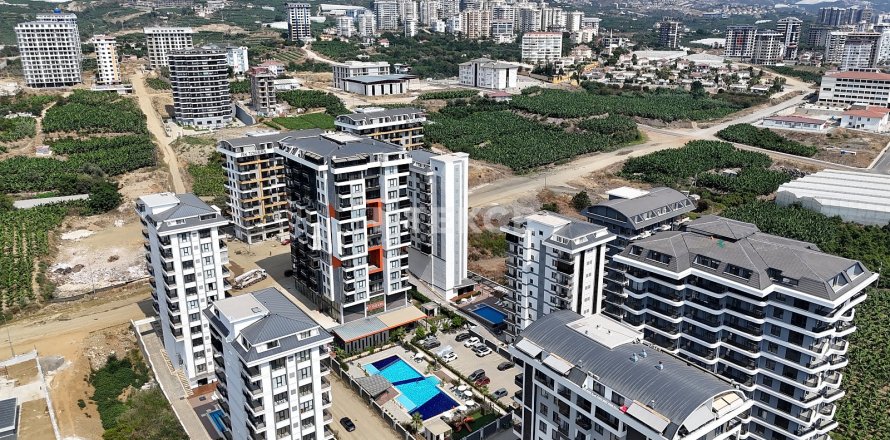 1+1 Apartment in Alanya, Antalya, Turkey No. 206521