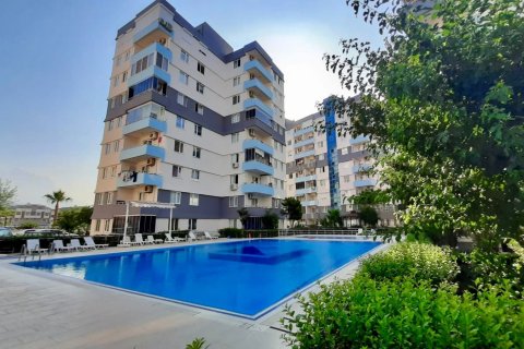 2+1 Apartment  in Antalya, Turkey No. 211602