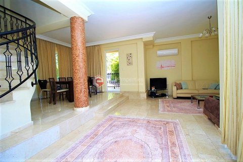 Villa for sale in Alanya, Antalya, Turkey, 3 bedrooms, 220m2, No. 152858 – photo 10