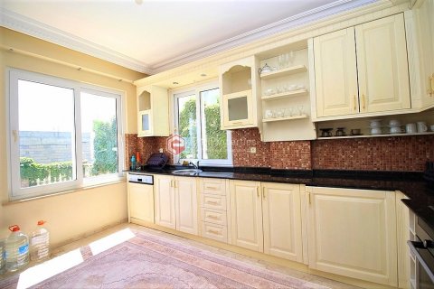 Villa for sale in Alanya, Antalya, Turkey, 3 bedrooms, 220m2, No. 152858 – photo 14