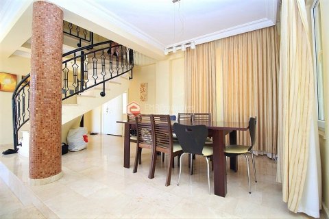 Villa for sale in Alanya, Antalya, Turkey, 3 bedrooms, 220m2, No. 152858 – photo 15