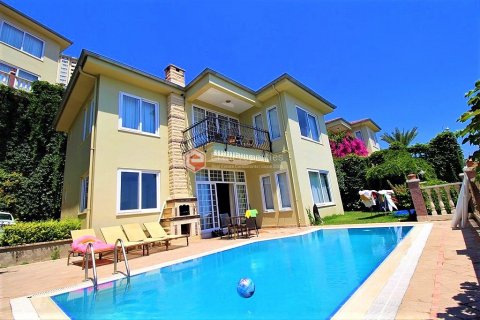 Villa  3+1  Alanya, Antalya, Türkiye №152858