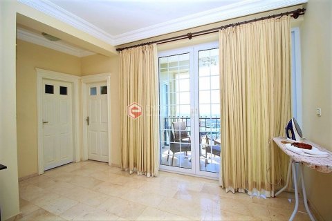 Villa for sale in Alanya, Antalya, Turkey, 3 bedrooms, 220m2, No. 152858 – photo 26