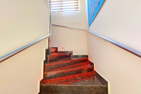 Villa for sale in Alanya, Antalya, Turkey, 2 bedrooms, 330m2, No. 144376 – photo 28