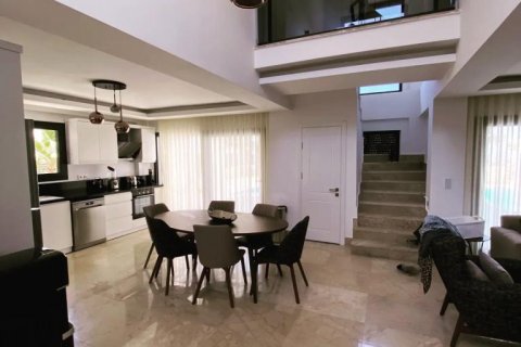 Продажа квартиры в Фетхие, Мугле, Турция 5 комн., 250м2, №121475 – фото 10