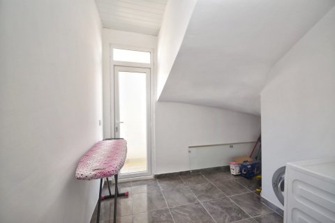 Продажа квартиры в Махмутларе, Анталье, Турция 2+1, 180м2, №146205 – фото 26