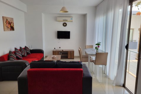 Apartment in Girne, Northern Cyprus No. 211151
