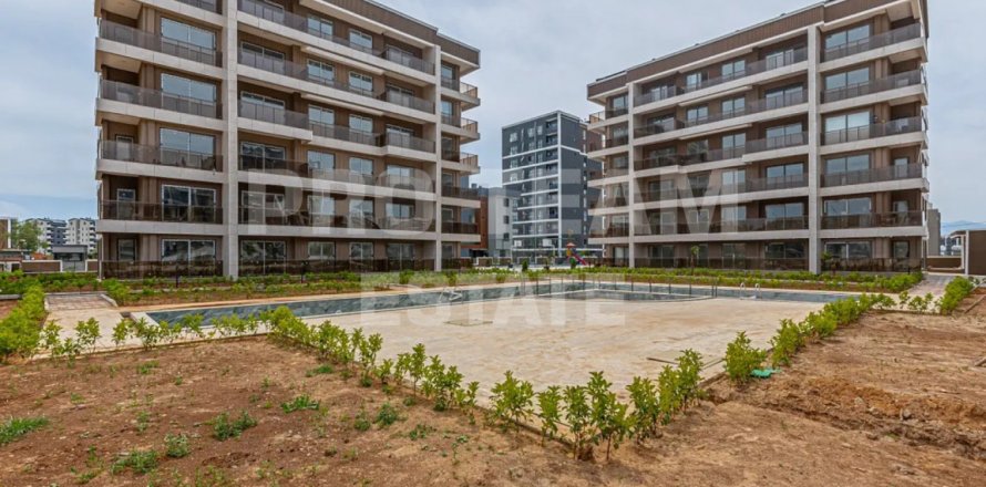 Apartment  in Altintash, Antalya, Turkey No. 194334