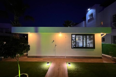4+1 Villa  in Famagusta,  Nr. 190739 - 5