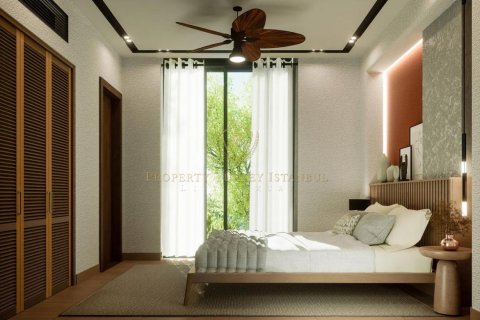 5+1 Villa  in Gumusluk, Mugla, Türkei Nr. 131272 - 9