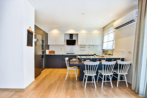 Продажа квартиры в Мерсине, Турция 4 комн., 150м2, №143575 – фото 13