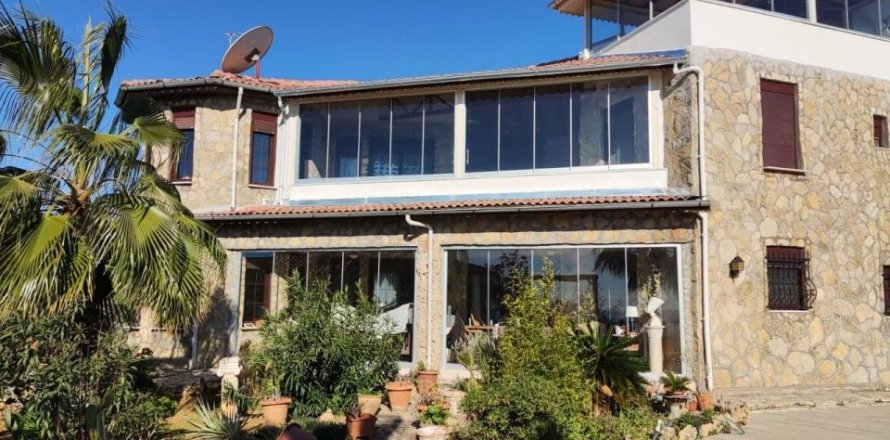 Villa i Incekum, Antalya, Tyrkia Nr. 147564