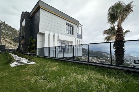 5+2 Villa  i Alanya, Antalya, Turkiet Nr. 120960