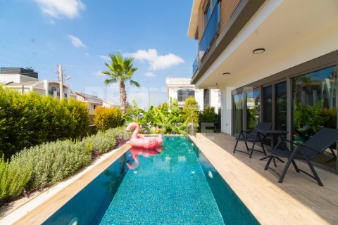 Villa for sale  in Muratpasa, Antalya, Turkey, 280m2, No. 210312 – photo 5