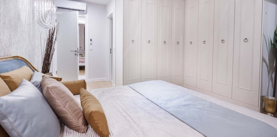 4+1 Apartment in Narli Bahce Evleri, Umraniye, Istanbul, Turkey No. 147165