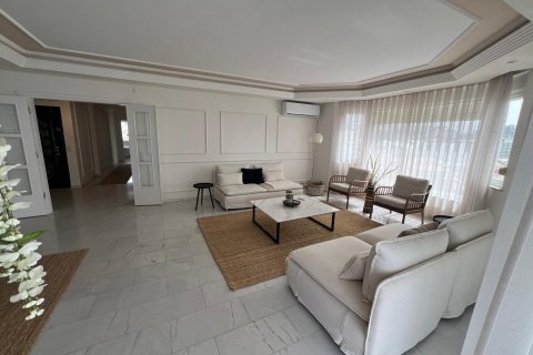 Продажа квартиры  в Аланье, Анталье, Турция 3+1, 161м2, №184398 – фото 24
