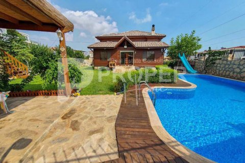 Villa  i Dosemealti, Antalya, Tyrkia Nr. 53712 - 2