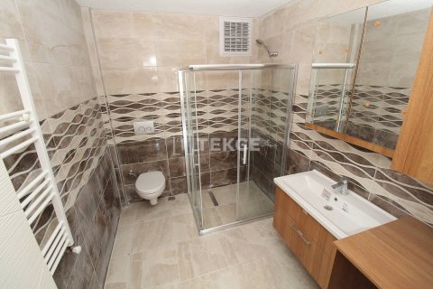 3+1 Lägenhet i Ciftlikkoy, Yalova, Turkiet Nr. 45718 - 18
