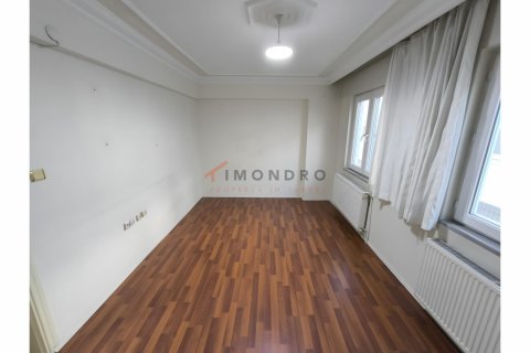 2+1 Wohnung in Fatih, Istanbul, Türkei Nr. 210438 - 9