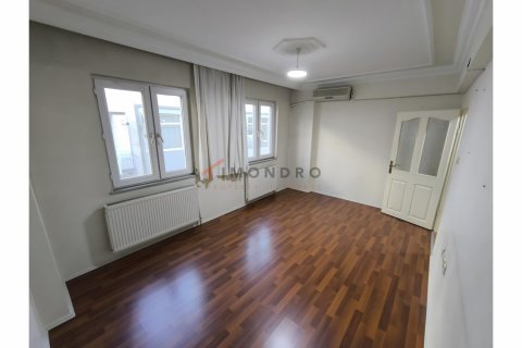 2+1 Leilighet  i Fatih, Istanbul, Tyrkia Nr. 210438