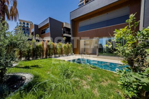 Продажа виллы  в Алтынташа, Анталье, Турция 5 комн., 220м2, №210435 – фото 10