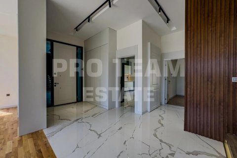 Продажа виллы  в Алтынташа, Анталье, Турция 5 комн., 220м2, №210435 – фото 5