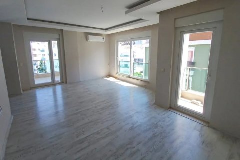 Lejlighed i Konyaalti, Antalya, Tyrkiet Nr. 118856 - 3