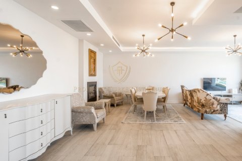 3+1 Villa i Bodrum, Mugla, Tyrkia Nr. 148388 - 5