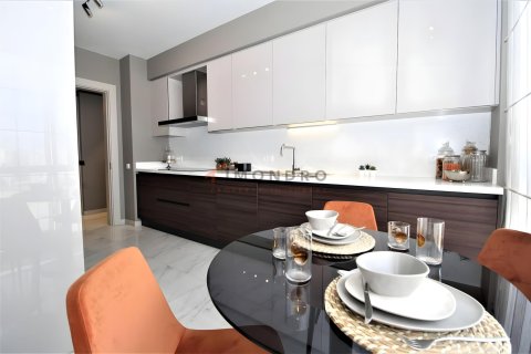 3+1 Lägenhet i Cekmekoy, istanbul, Turkiet Nr. 152126 - 15