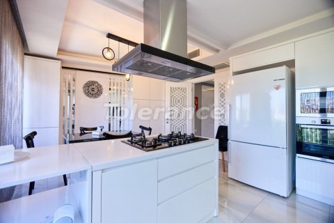 4+2 Leilighet  i Antalya, Tyrkia Nr. 210326 - 16