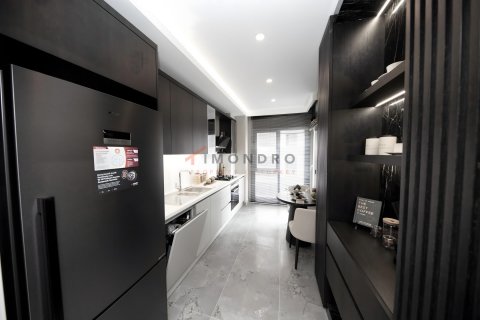 3+1 Wohnung in Zeytinburnu, Istanbul, Türkei Nr. 210320 - 12