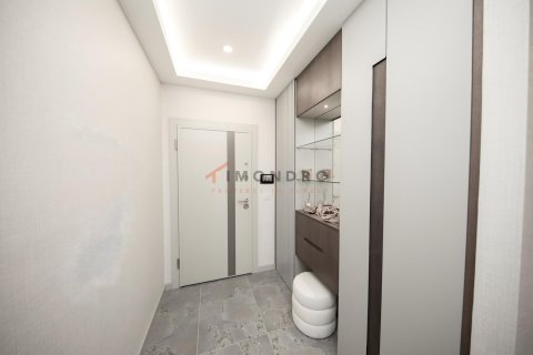 3+1 Wohnung in Zeytinburnu, Istanbul, Türkei Nr. 210320 - 11