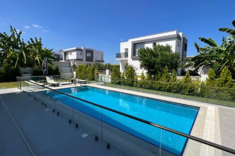 4+1 Villa  i Famagusta,  Nr. 190750