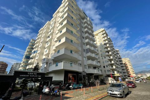 2+1 Lejlighed  i Mahmutlar, Antalya, Tyrkiet Nr. 120357