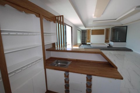 Продажа виллы в Денизли, Турция 5 комн., 300м2, №120454 – фото 8