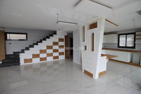 Продажа виллы в Денизли, Турция 5 комн., 300м2, №120454 – фото 20
