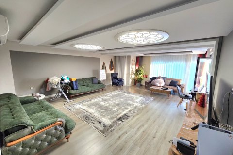 Продажа квартиры  в Анталье, Турция 3+1, 140м2, №190087 – фото 7