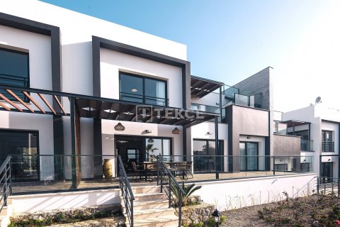 Apartment for sale in Girne, Northern Cyprus, 3 bedrooms, 138m2, No. 189628 – photo 2