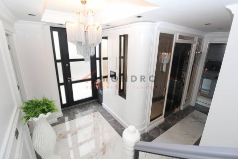 Продажа виллы  в Бююкчекмедже, Стамбуле, Турция 5+1, 450м2, №152791 – фото 22