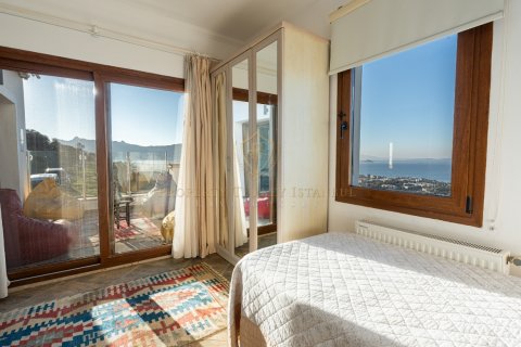 3+1 Villa in Gumusluk, Mugla, Türkei Nr. 147995 - 13
