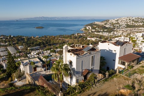 3+1 Villa in Gumusluk, Mugla, Türkei Nr. 147995 - 23