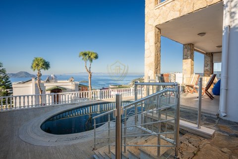 3+1 Villa in Gumusluk, Mugla, Türkei Nr. 147995 - 19