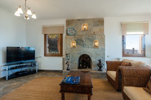 3+1 Villa in Gumusluk, Mugla, Türkei Nr. 147995 - 11
