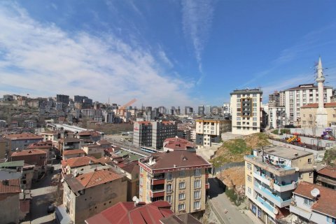 3+1 Lägenhet  i Eyup, Istanbul, istanbul, Turkiet Nr. 151958 - 2