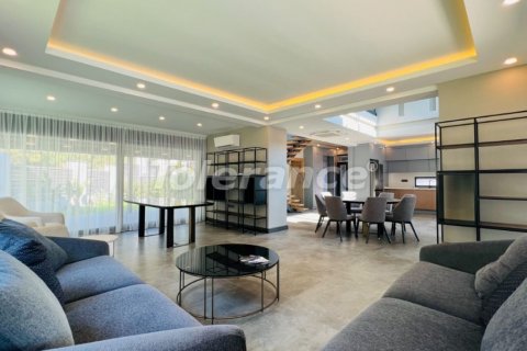 Villa for sale in Kemer, Antalya, Turkey, 4 bedrooms, 221m2, No. 147398 – photo 3