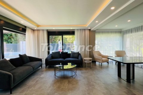 Villa for sale in Kemer, Antalya, Turkey, 4 bedrooms, 221m2, No. 147398 – photo 4