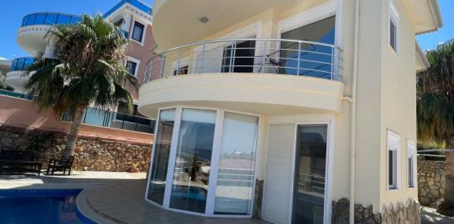 Villa in Kestel, Antalya, Turkey No. 206953