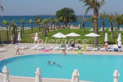 3+1 Apartment  in Didim, Aydin, Turkey No. 142807