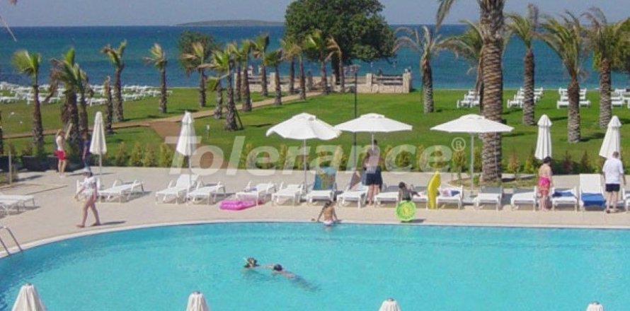 3+1 Lägenhet  i Didim, Aydin, Turkiet Nr. 142807