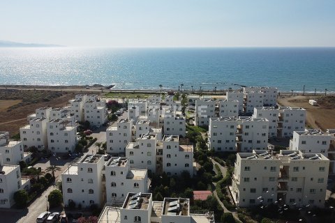 Продажа пентхауса в Гюзельюрте, Северный Кипр 2+1, 140м2, №210465 – фото 6